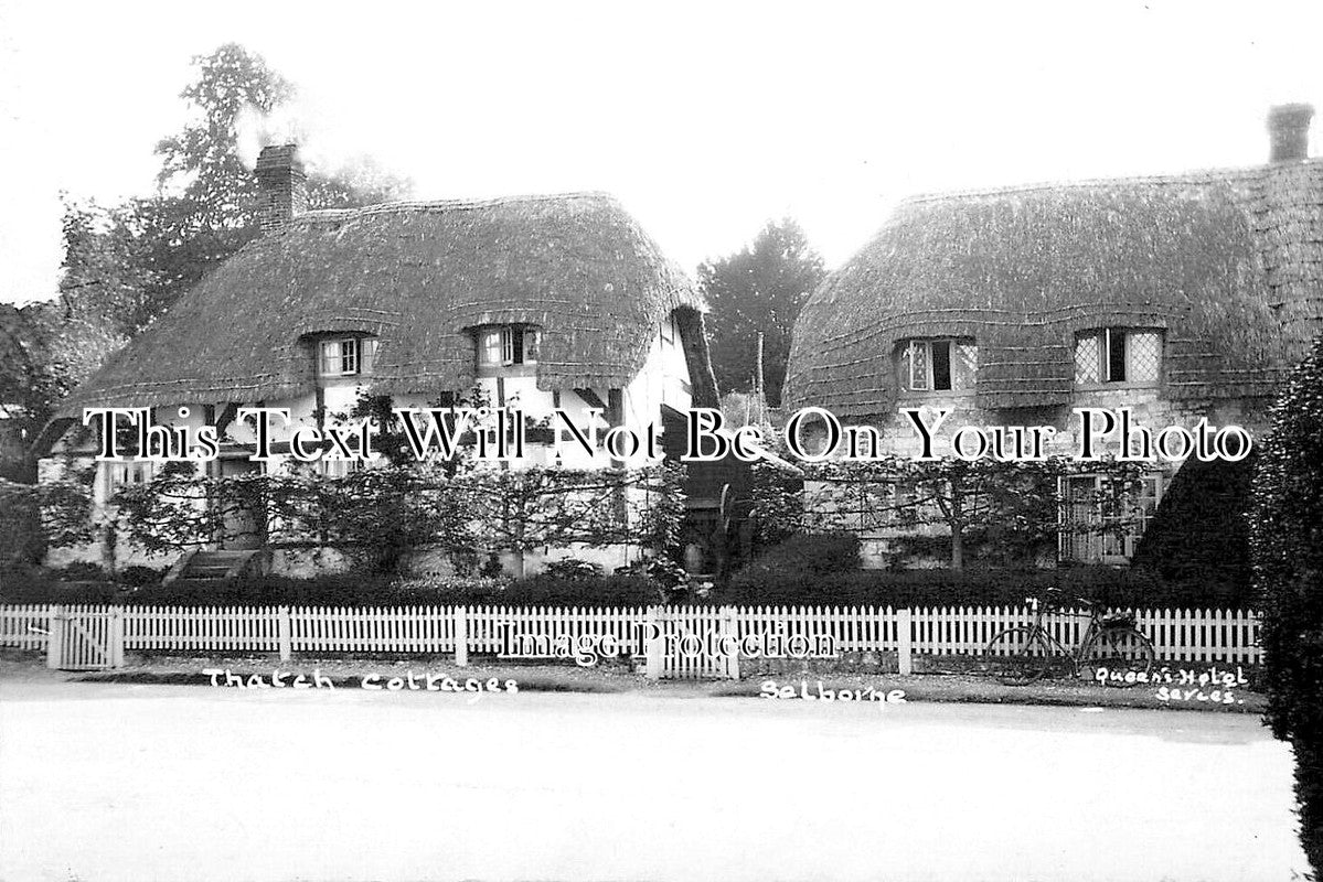 HA 5247 - Thatch Cottages, Selborne, Hampshire