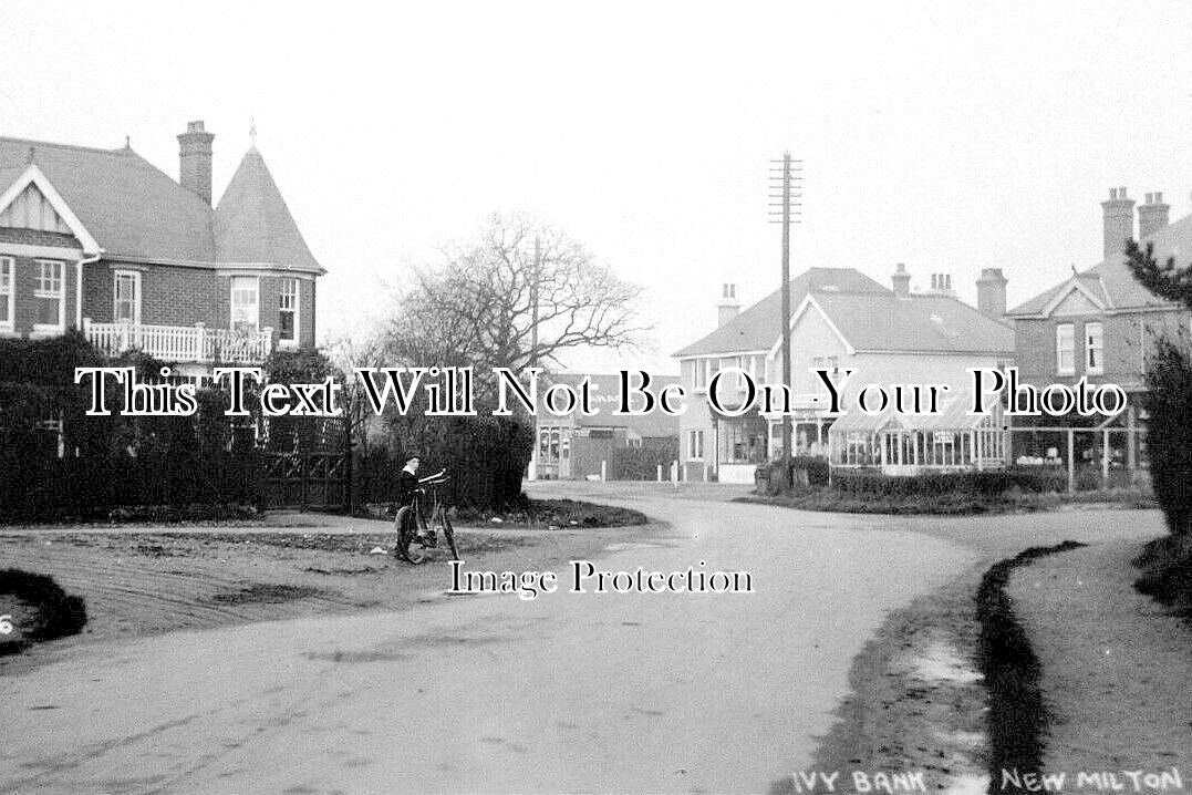 HA 5306 - Ivy Bank, New Milton, New Forest, Hampshire