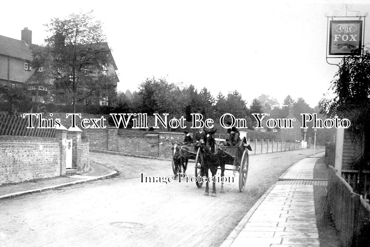 HF 1485 - The Fox Inn, Rye Street, Bishops Stortford, Hertfordshire c1911
