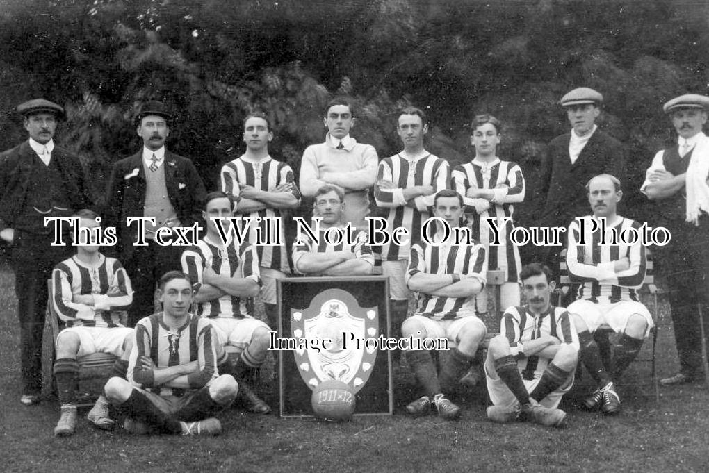 HF 2111 - Royston Town Football Club Team, Hertfordshire 1911-12