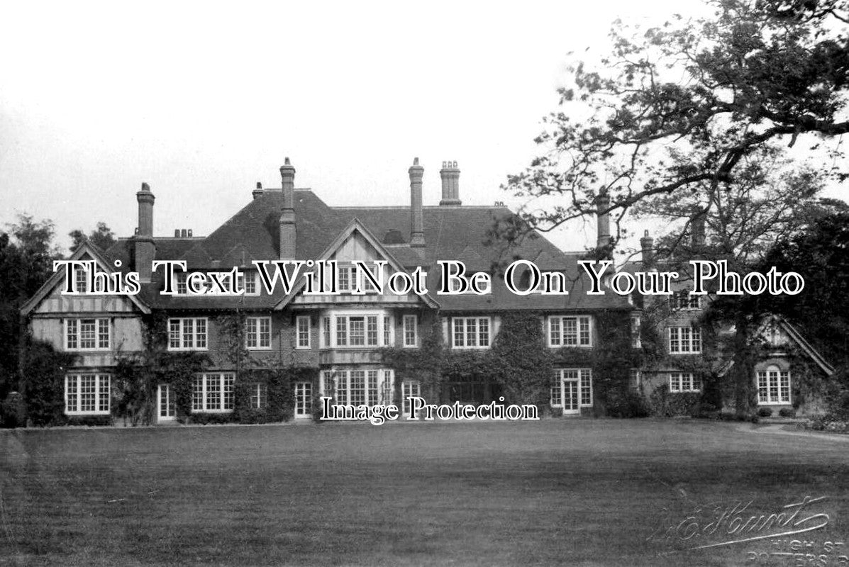 HF 2259 Sheepwell, Potters Bar, Hertfordshire JB Archive