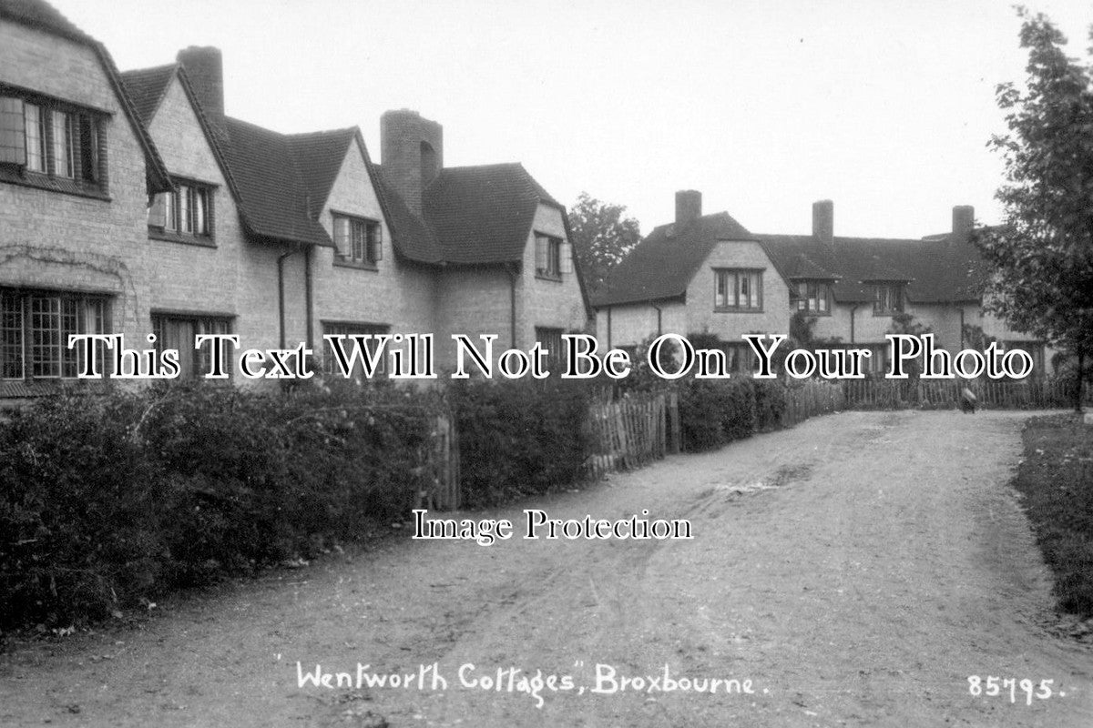 HF 350 - Wentworth Cottages, Broxbourne, Hertfordshire