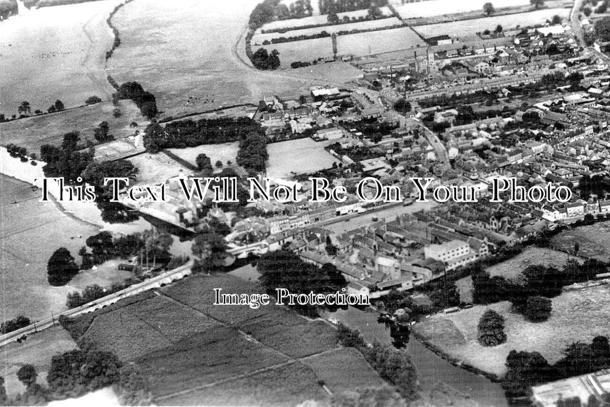 HU 318 - Aerial View Of St Neots, Cambridgeshire