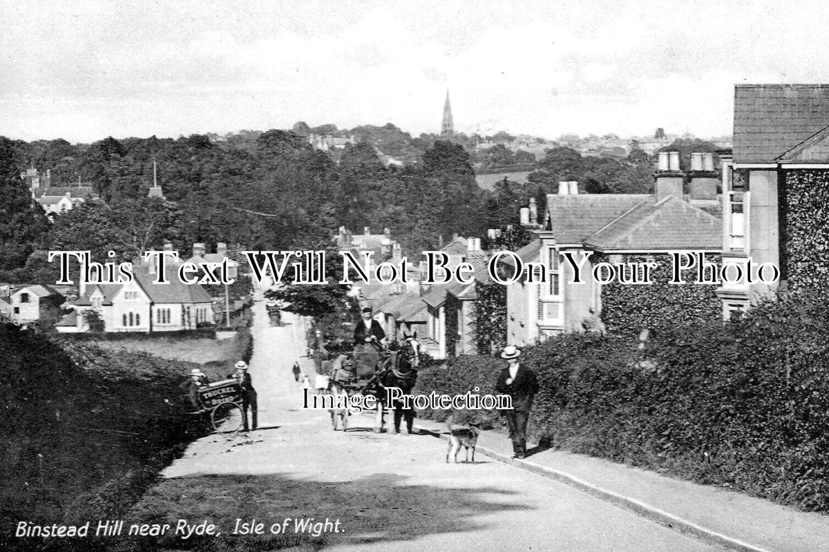 IO 892 - Binstead Hill Near Ryde, Isle Of Wight