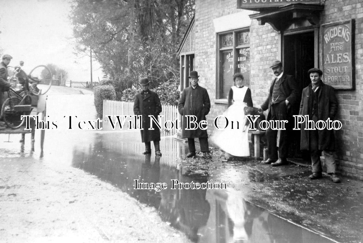 KE 1300 - Leopards Head Pub, Sturry, Canterbury, Kent c1909