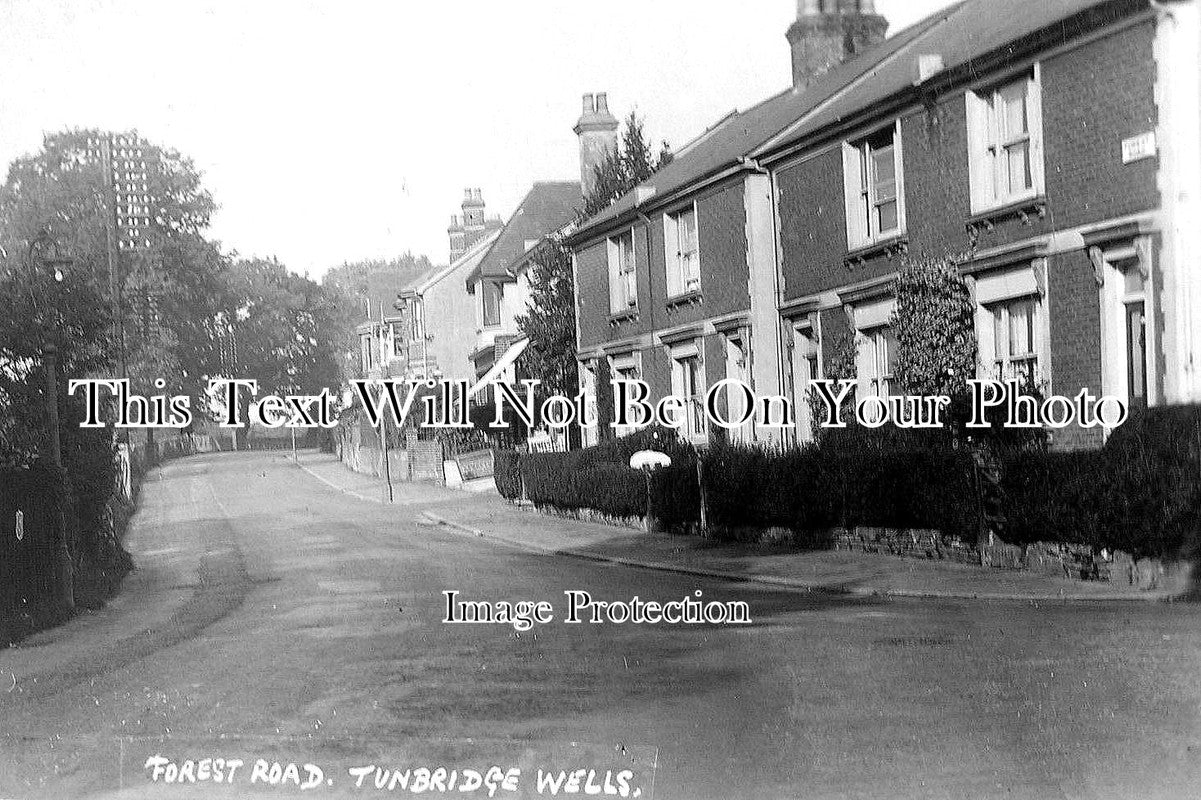 KE 1593 - Forest Road, Tunbridge Wells, Kent c1937