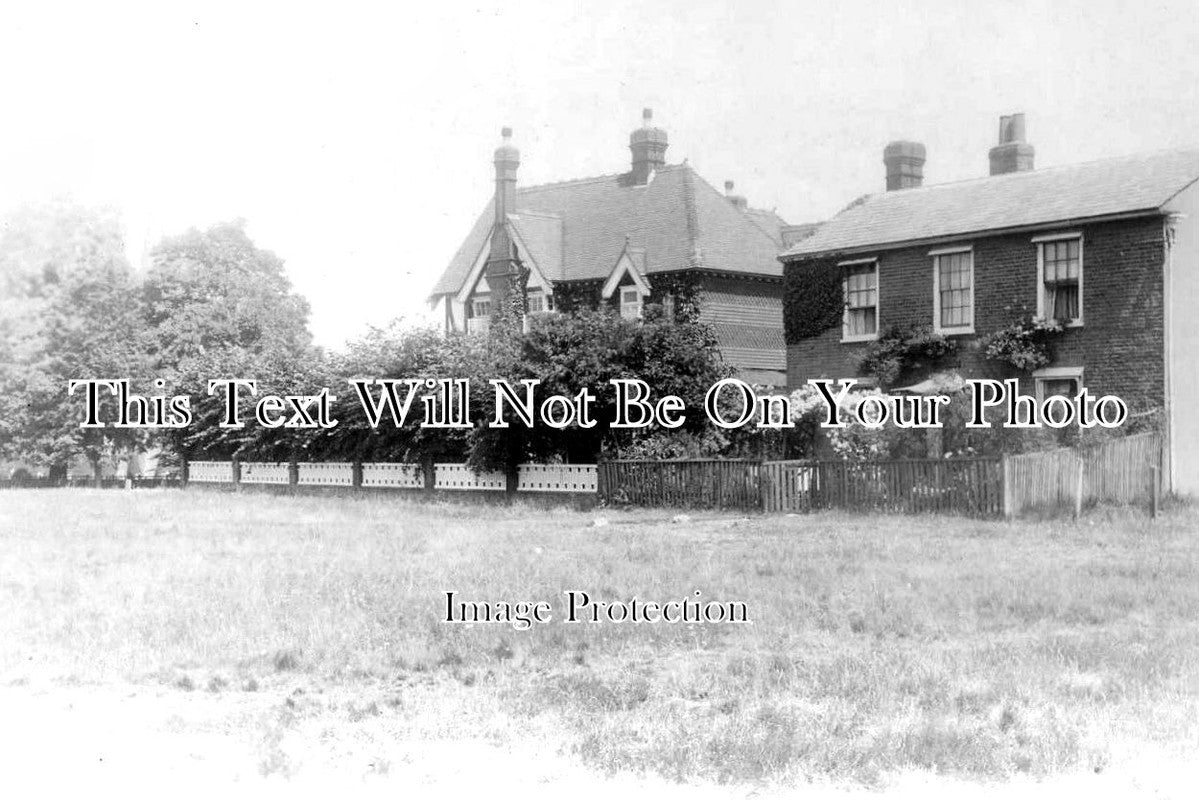 KE 1689 - The Common, Chislehurst, Kent