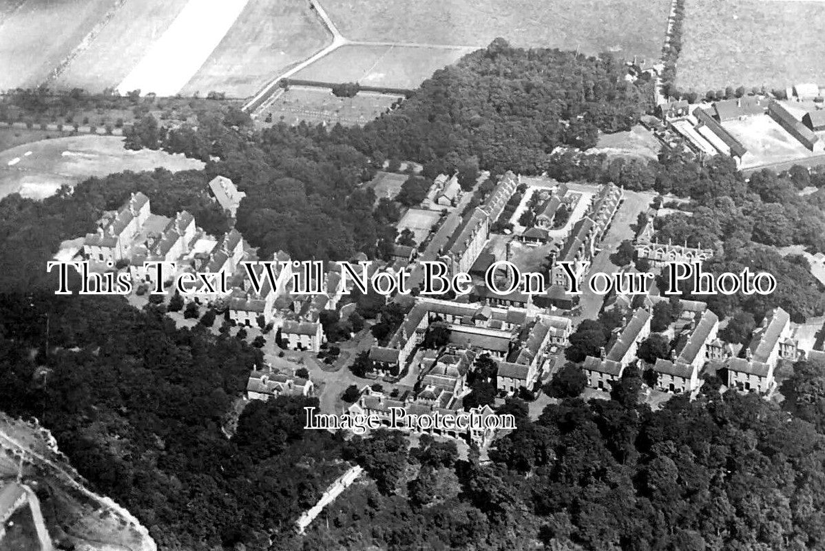 KE 2456 - Dartford Southern Hospital Darenth Aerial View, Kent