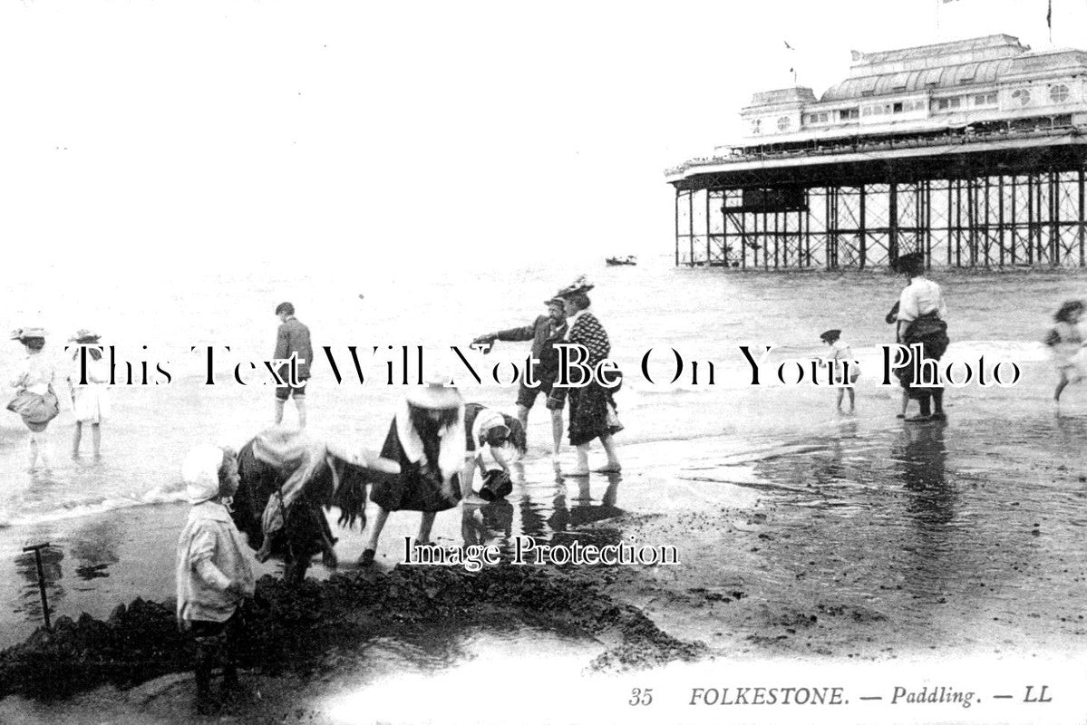 KE 2530 - Folkestone Paddling, Kent