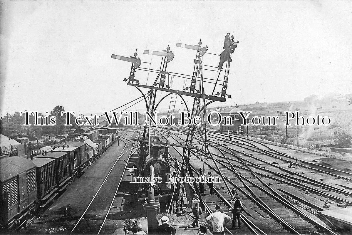 KE 2806 - Railway At Faversham, Kent