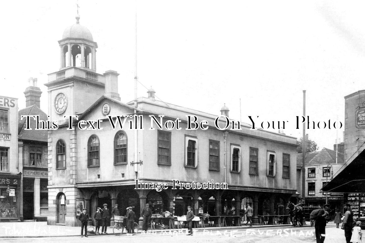 KE 2981 - Town Hall & Market Place, Faversham, Kent