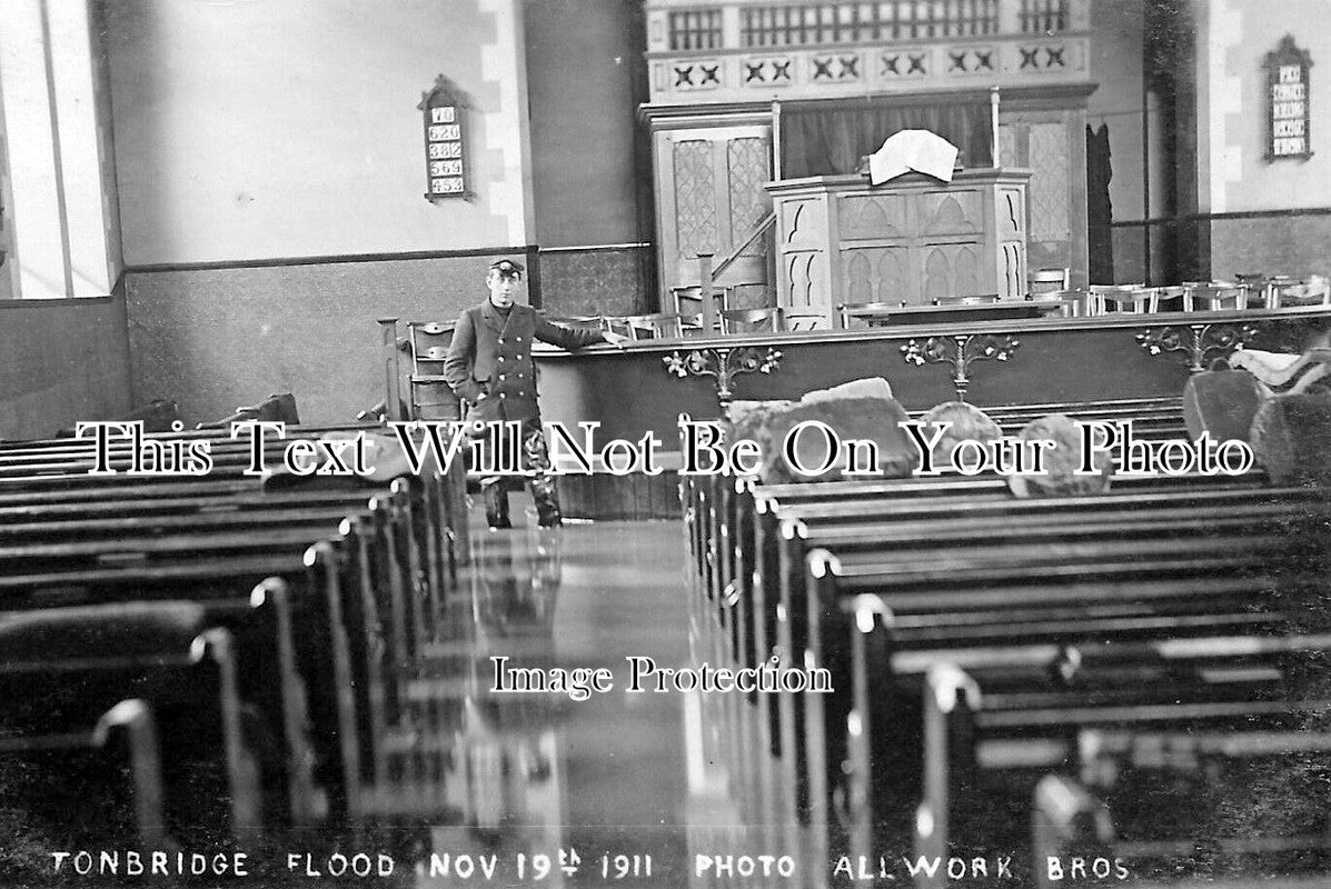 KE 2989 - Interior Of Baptist Chapel, Tonbridge Flood, Kent 1911