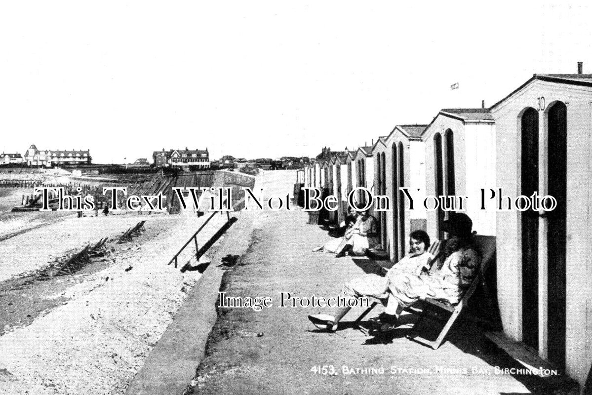 KE 3516 - Bathing Station, Minnis Bay, Kent