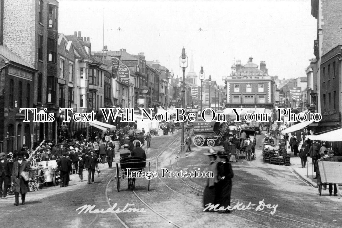 KE 363 - Market Day, Maidstone, Kent