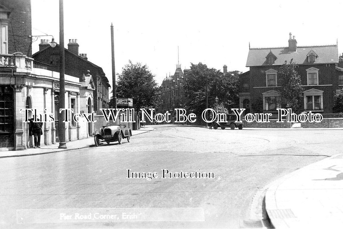 KE 3698 - Pier Road Corner, Erith, Kent