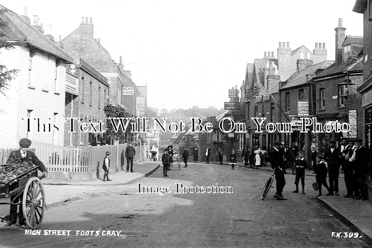 KE 3809 - High Street, Foots Cray, Kent