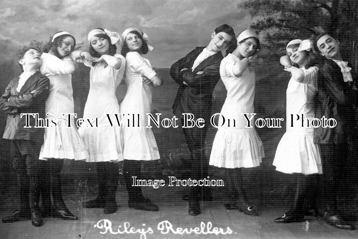 KE 3860 - Rileys Revellers, Herne Bay, Kent