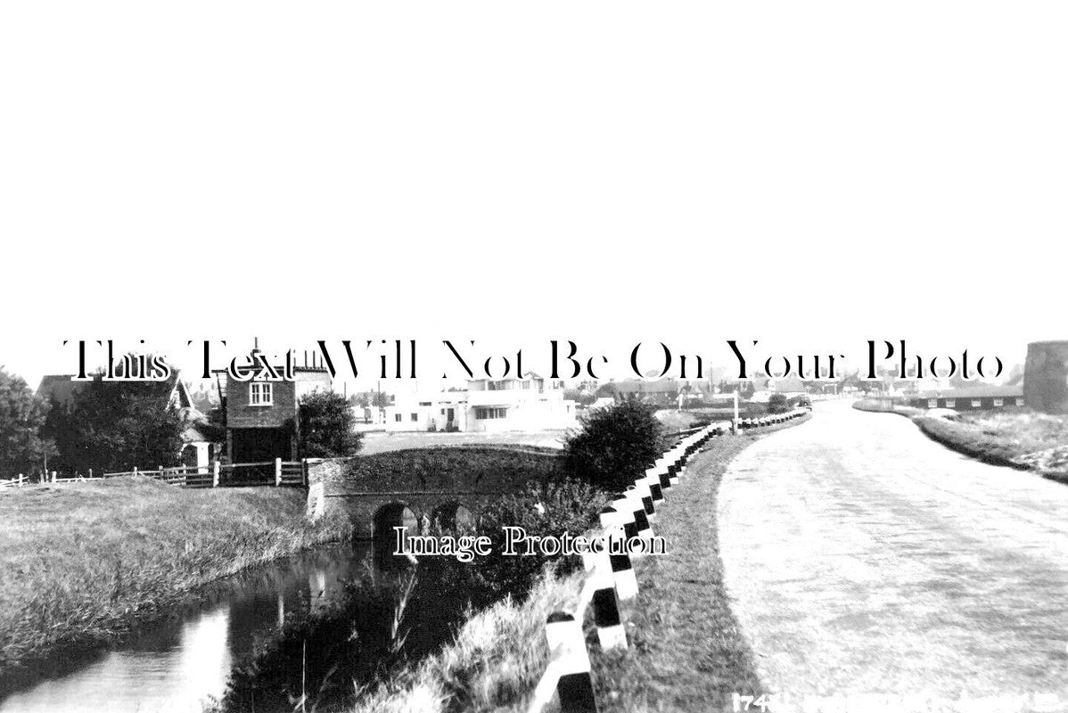 KE 4052 - Dymchurch, Romney Marsh, Kent