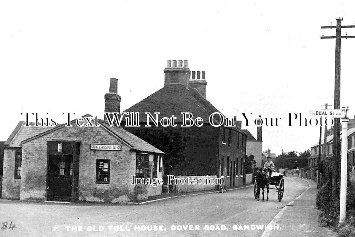 KE 4068 - The Old Toll House, Dover Road, Sandwich, Kent c1918