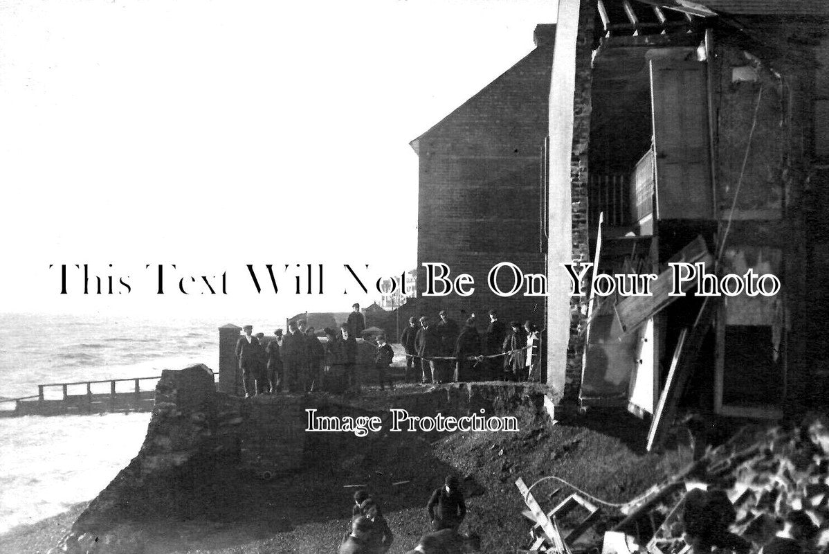 KE 4192 - Storm Damage, Sandgate, Kent c1905