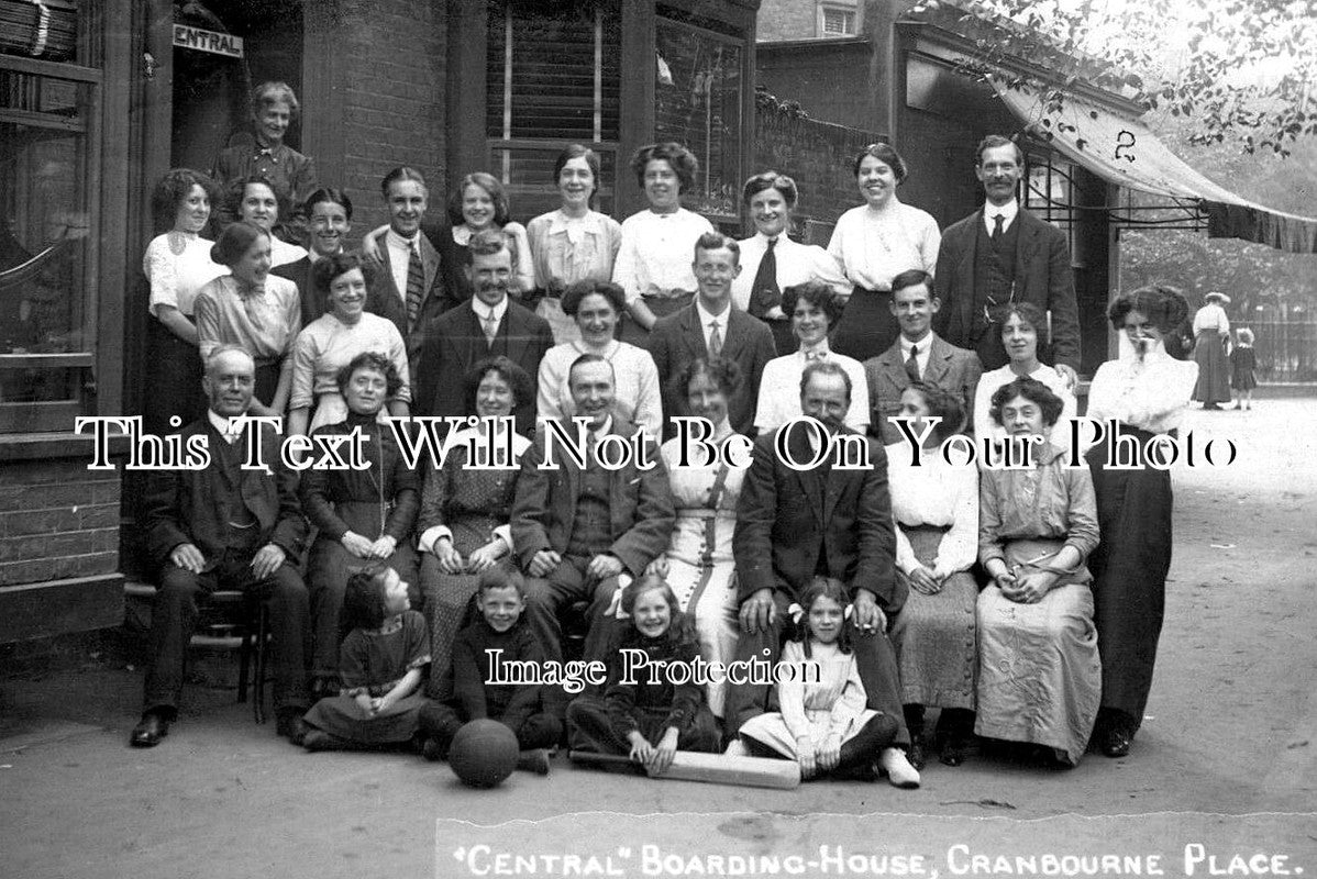 KE 4249 - Central Boarding House Staff, Cranbourne Place, Kent c1913