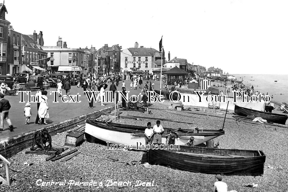 KE 4292 - Central Parade & Beach, Deal, Kent