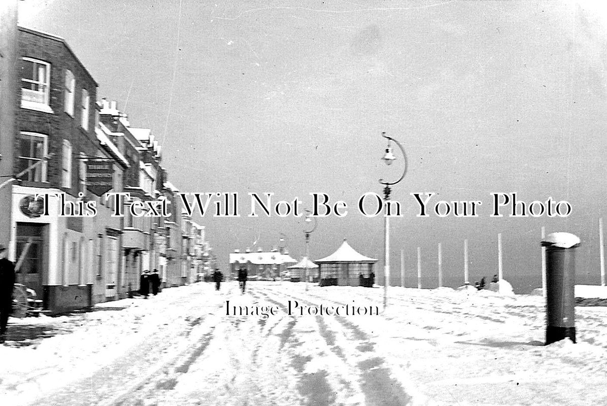 KE 4368 - Snow On The Parade, Deal, Kent