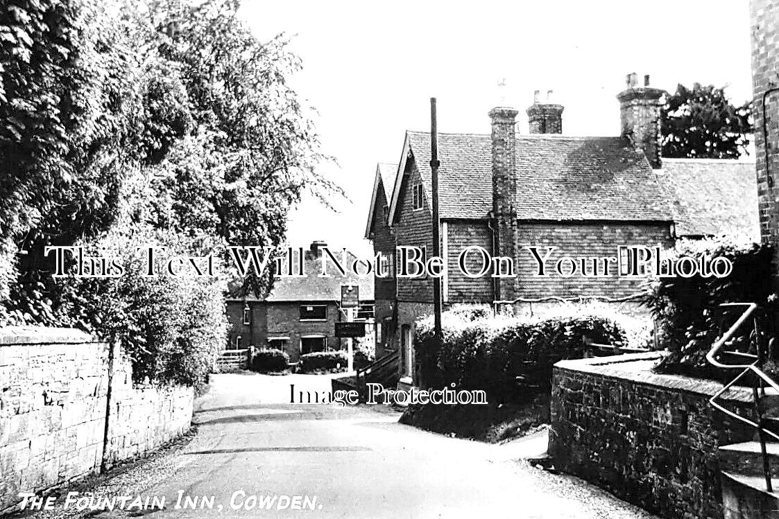 KE 4449 - The Fountain Inn Pub, Cowden, Kent