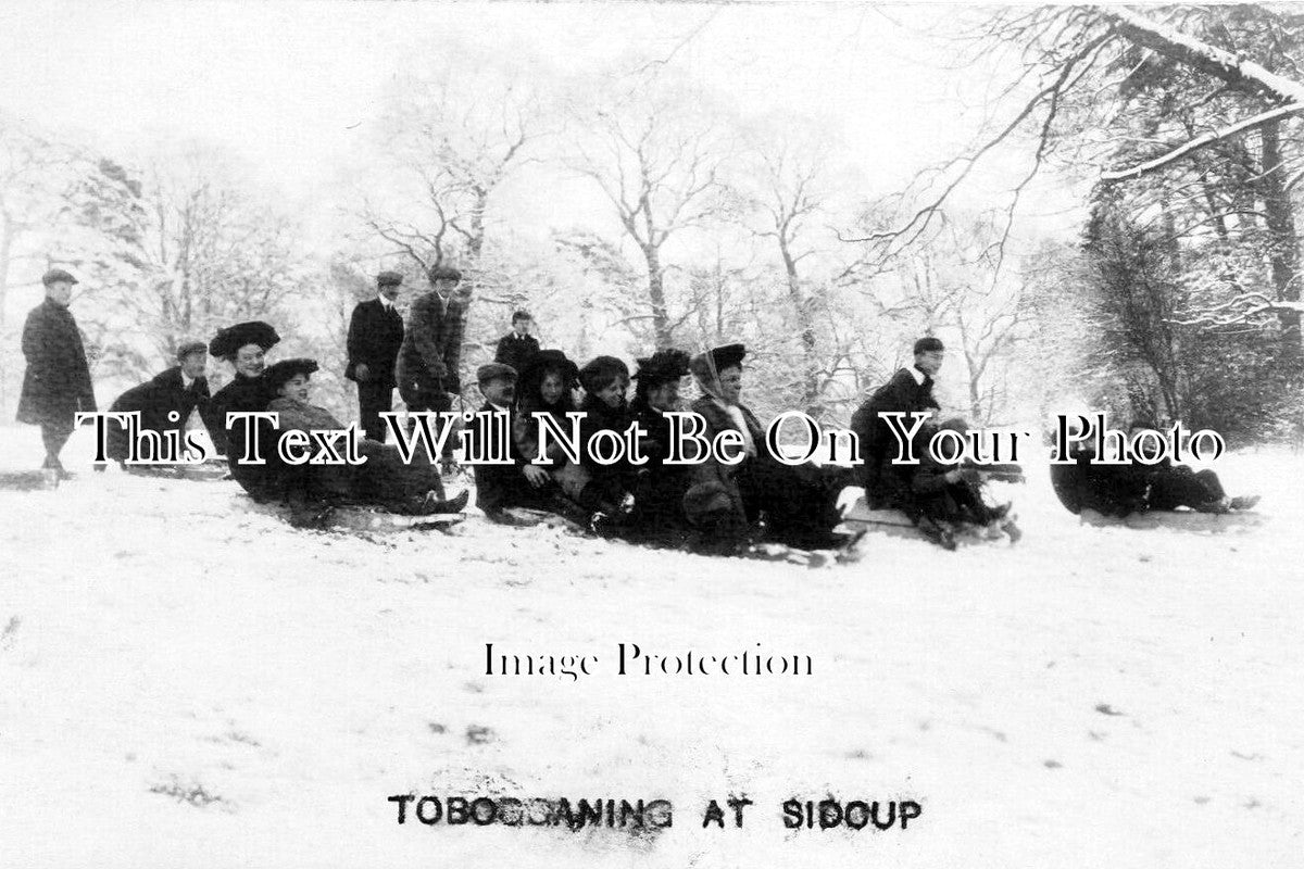 KE 4516 - Tobogganing At Sidcup, Kent