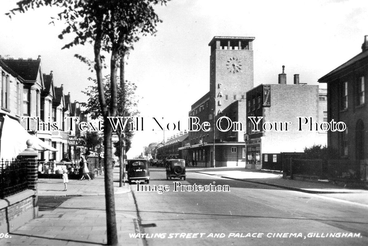 KE 4637 - Watling Street & Palace Cinema, Gillingham, Kent c1943