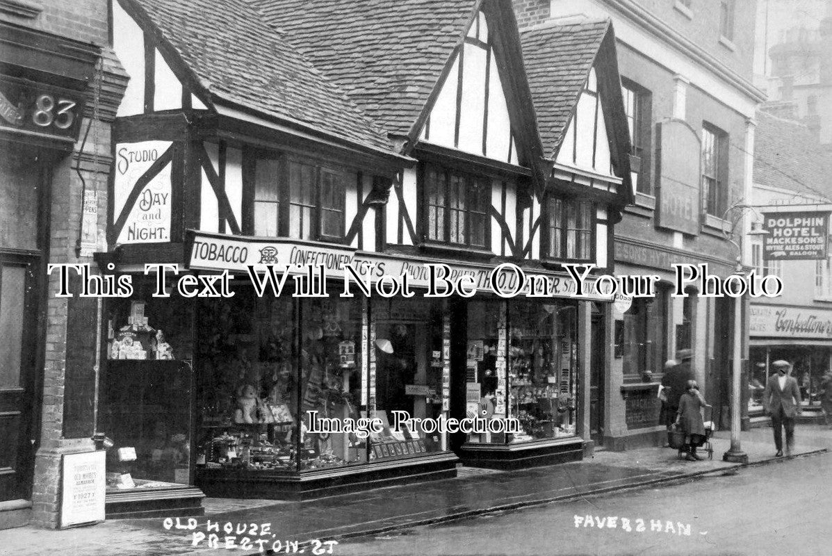 KE 4690 - Old House & The Dolphin Hotel, Preston, Kent