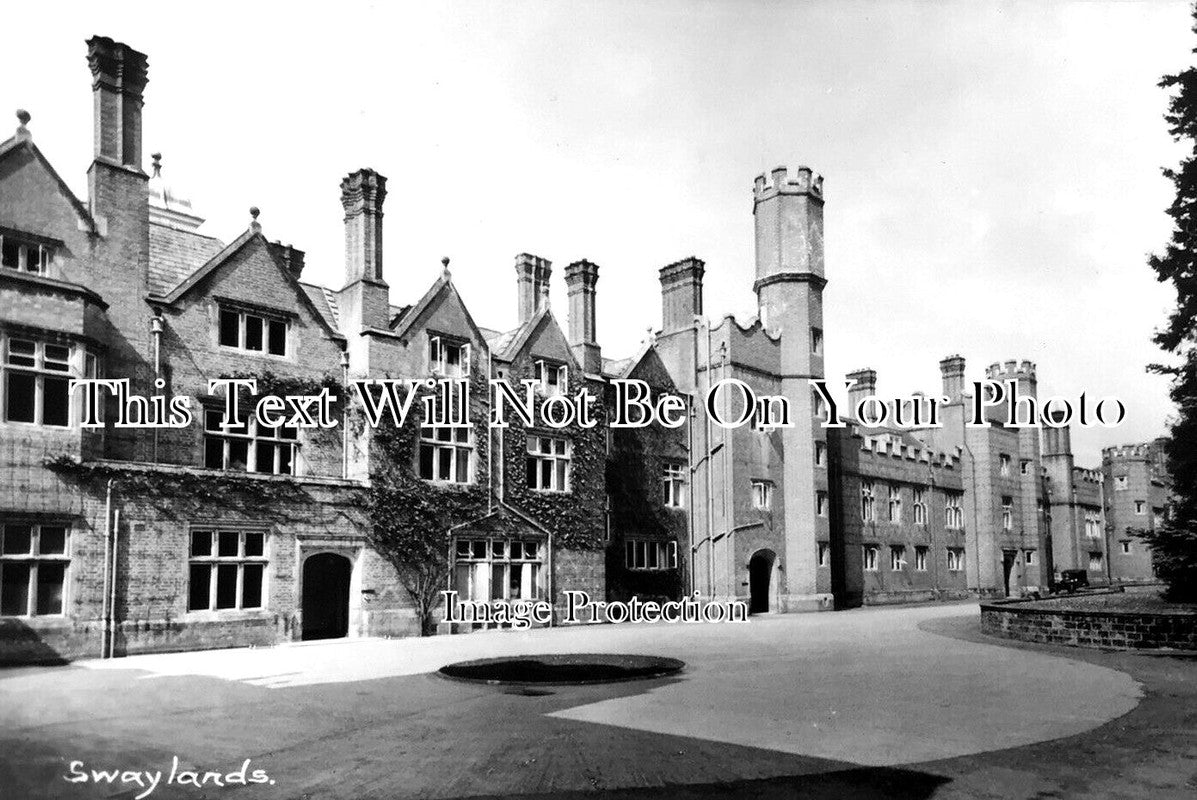 KE 4838 - Swaylands, Penshurt, Kent