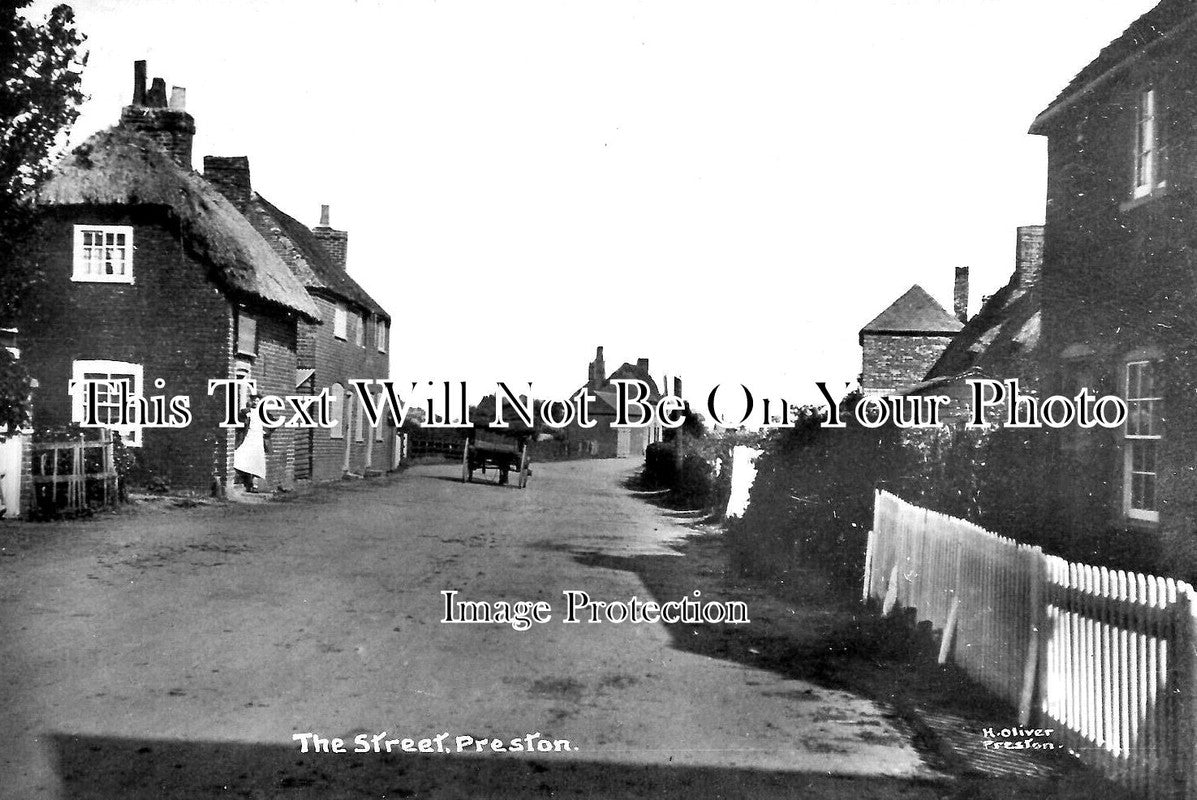 KE 4853 - The Street, Preston, Kent