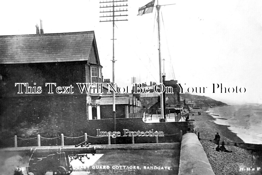 KE 5010 - Coast Guard Cottages, Sandgate, Kent