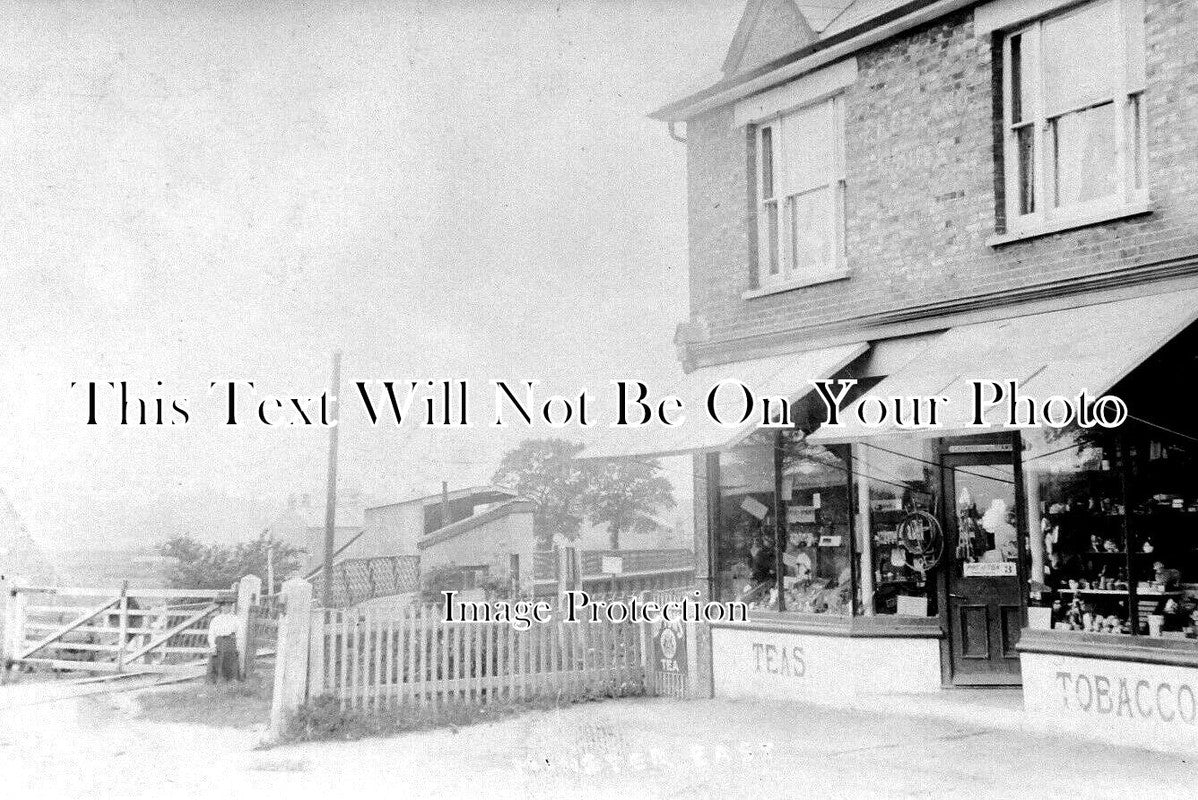KE 5073 - Shopfront, Sheerness, Kent