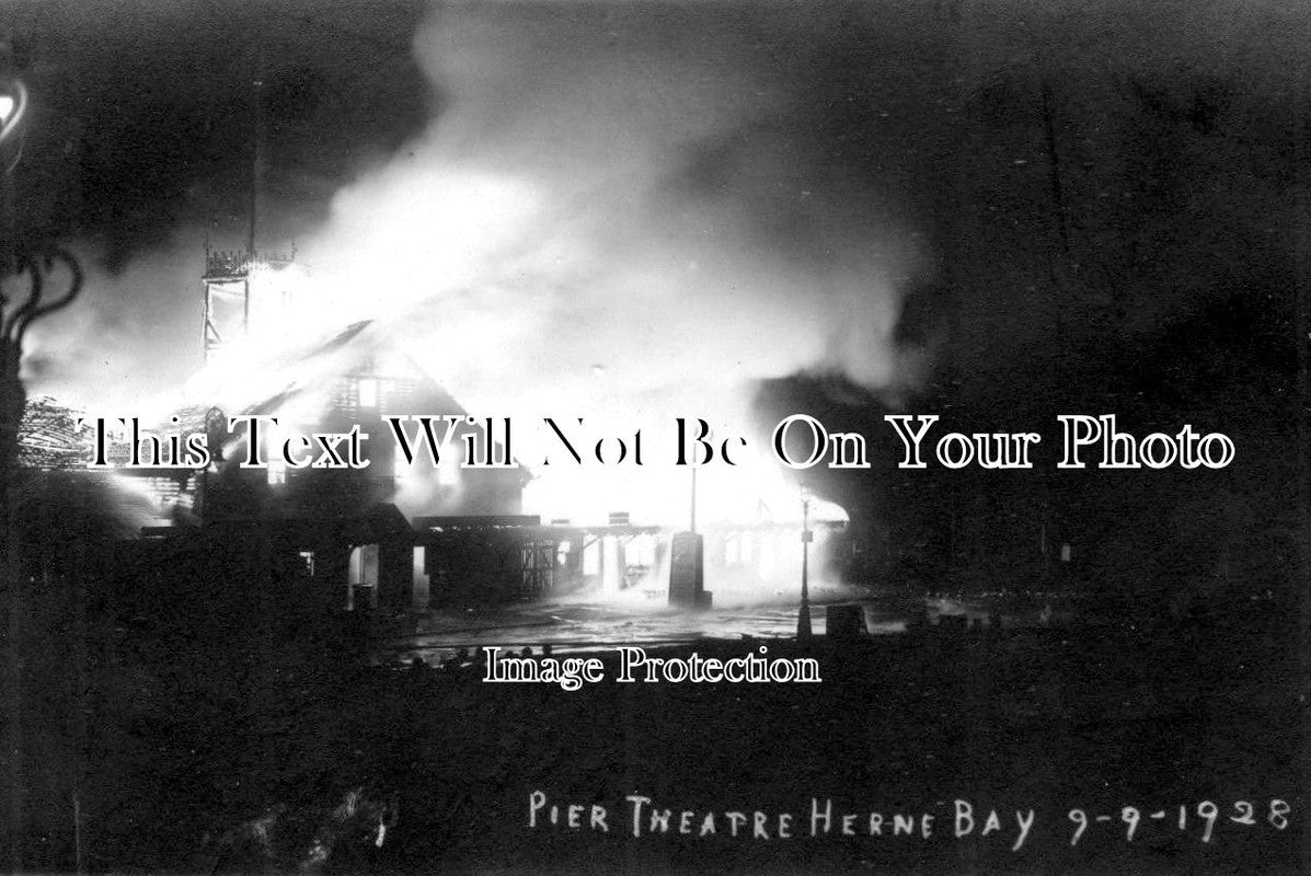 KE 5426 - Pier Theatre On Fire, Herne Bay, Kent 1928