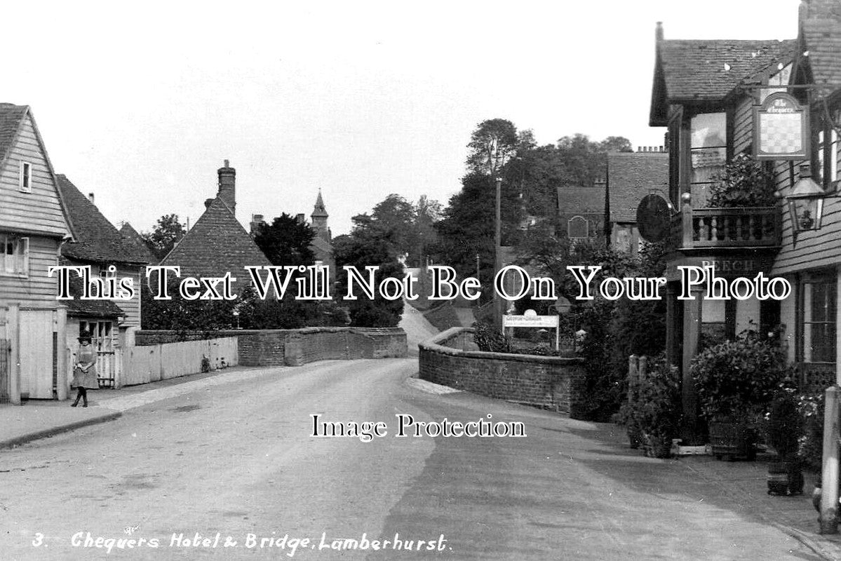 KE 5538 - Chequers Hotel & Bridge, Lamberhurst, Kent