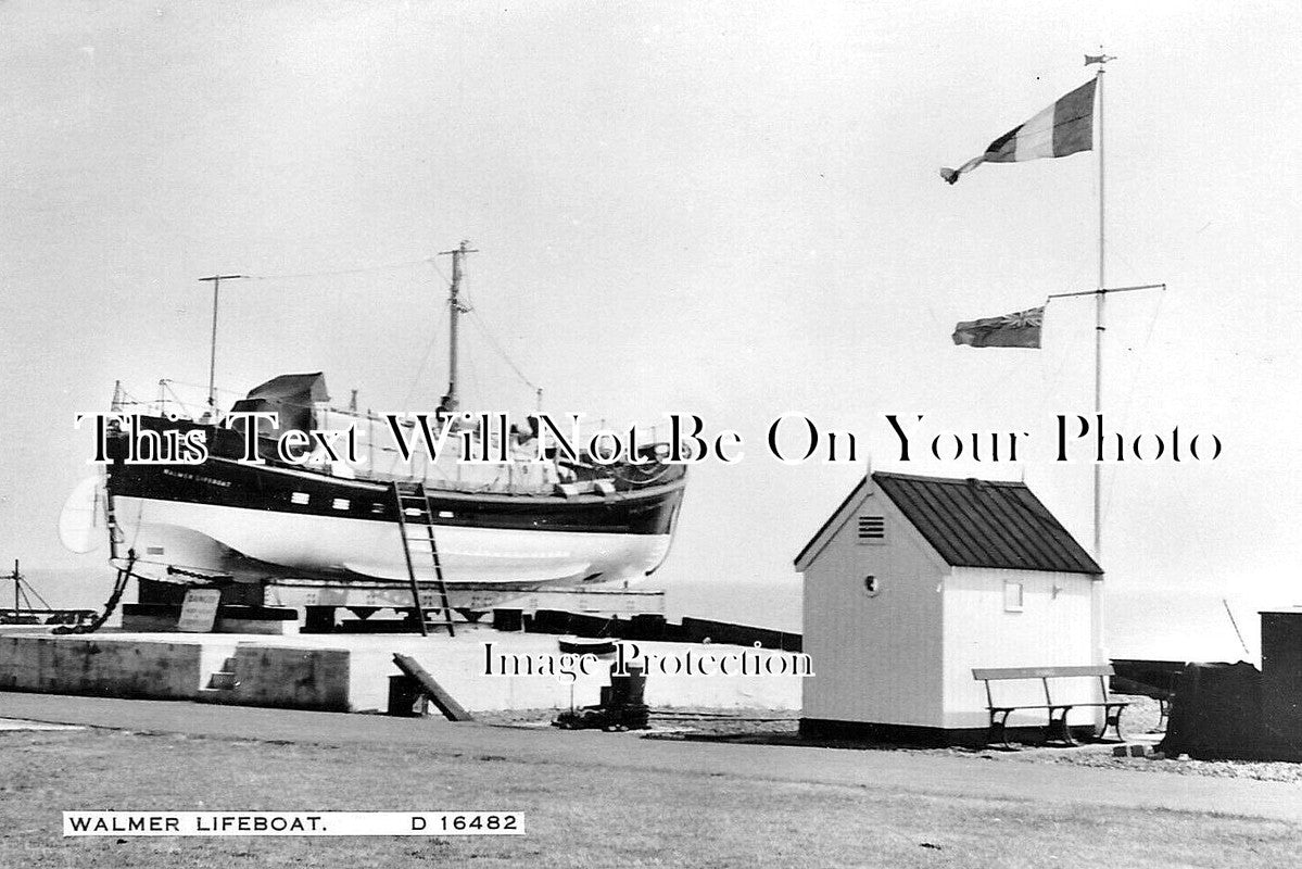 KE 5717 - Walmer Lifeboat, Kent