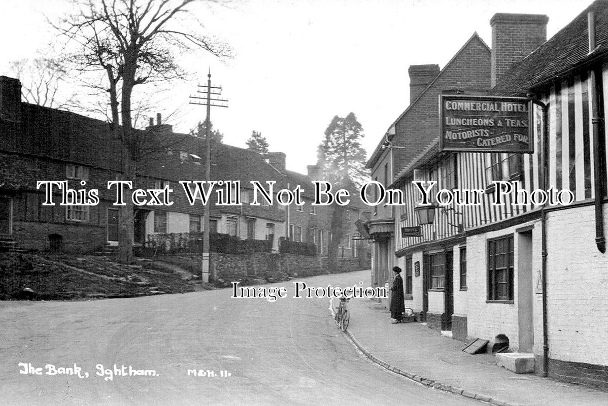 KE 6045 - Commercial Hotel, The Bank, Ightham, Kent