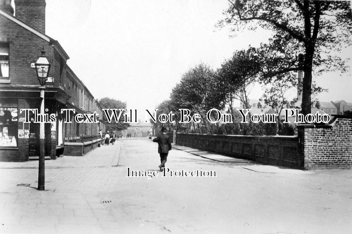 LA 1916 - High Bank, Gorton, Manchester, Lancashire – JB Archive