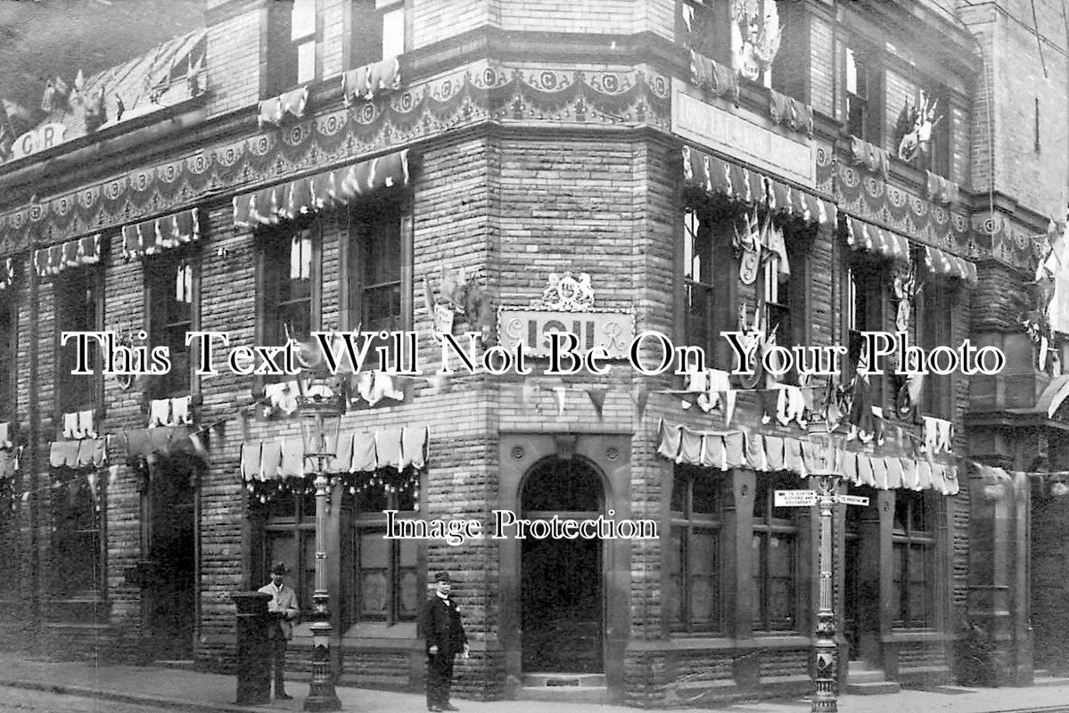 LA 2268 - Chorley Town Hall Decorated For The Coronation, Lancashire 1911