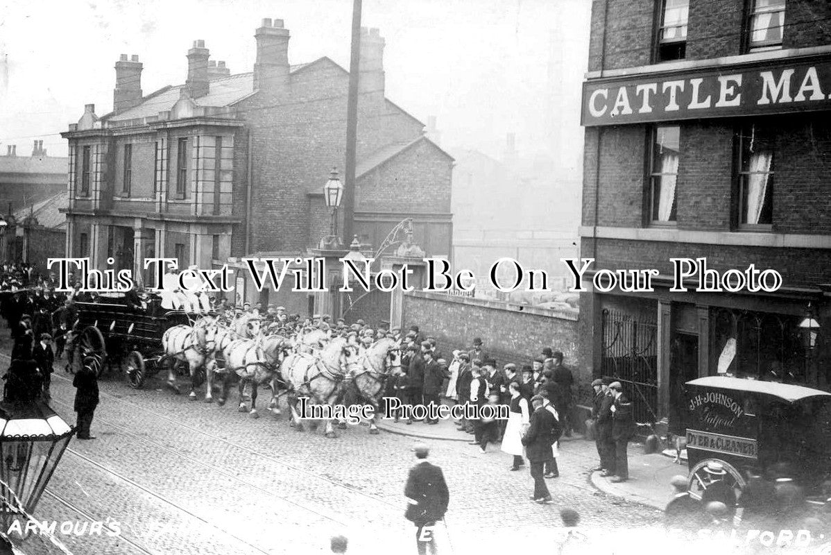 LA 2555 - Armours Famous Team Of Greys, Cross Lane, Salford, Lancashire