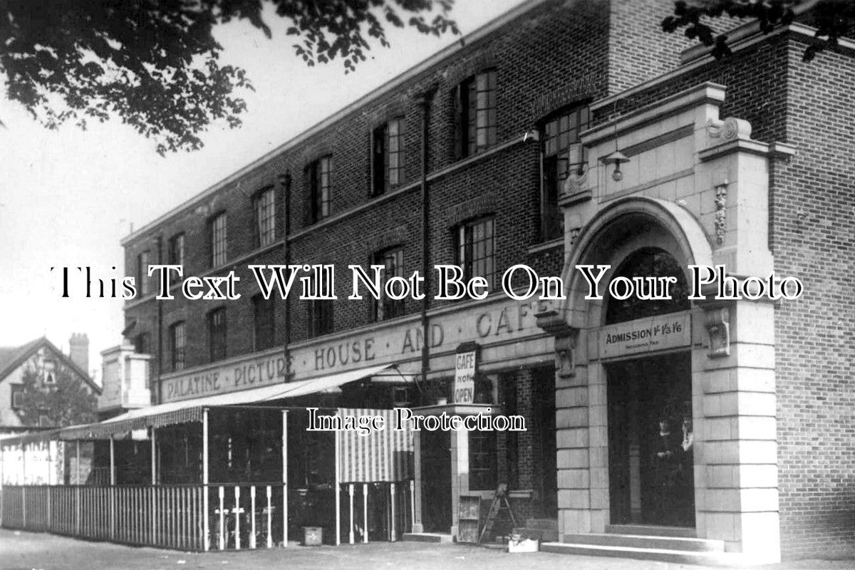 LA 3374 - The Palantine Picture House, Withington, Manchester, Lancashire