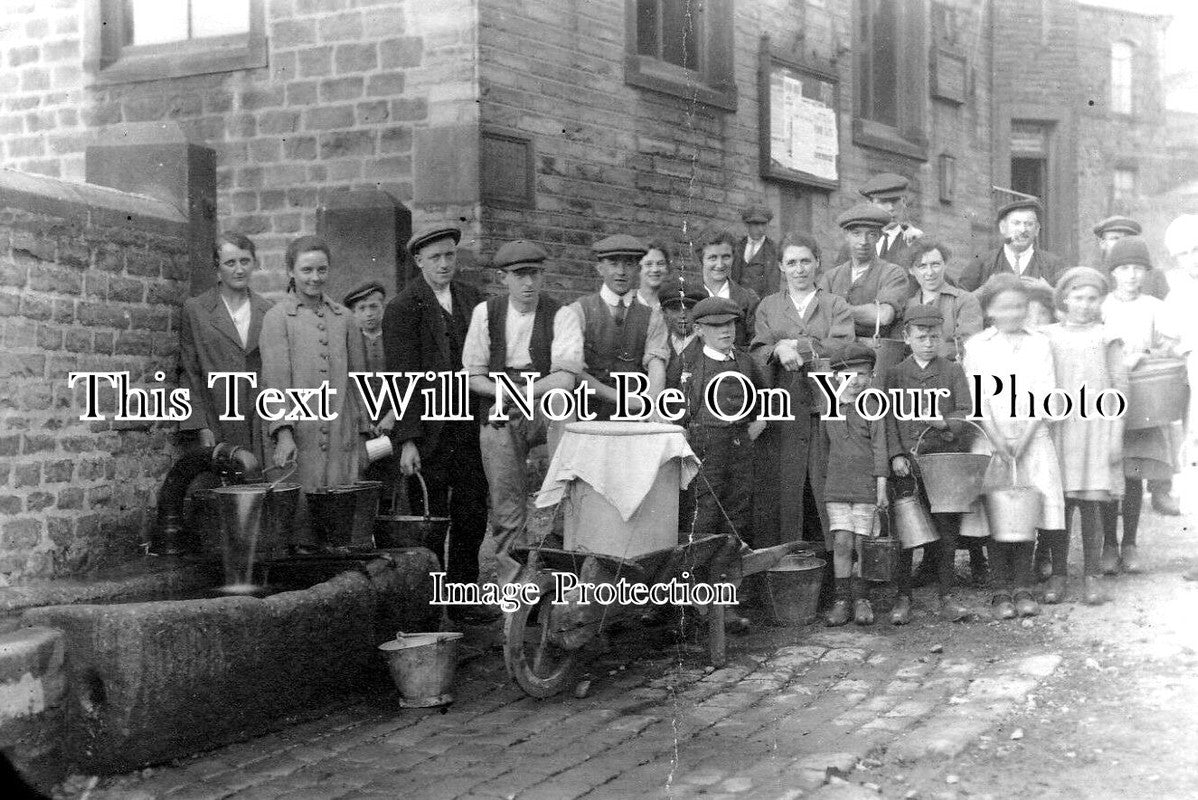 LA 3517 - Low Well, Towngate, Foulridge, Lancashire c1919