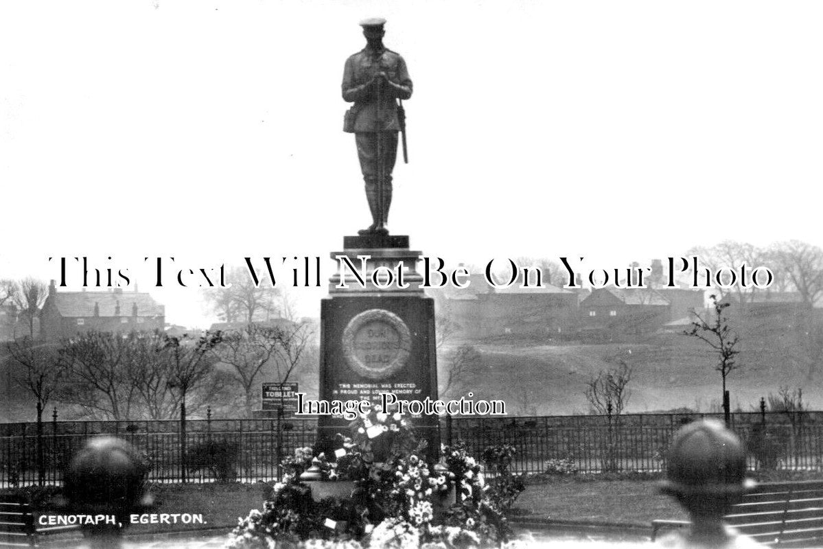 LA 3562 - Egerton Cenotaph, Lancashire