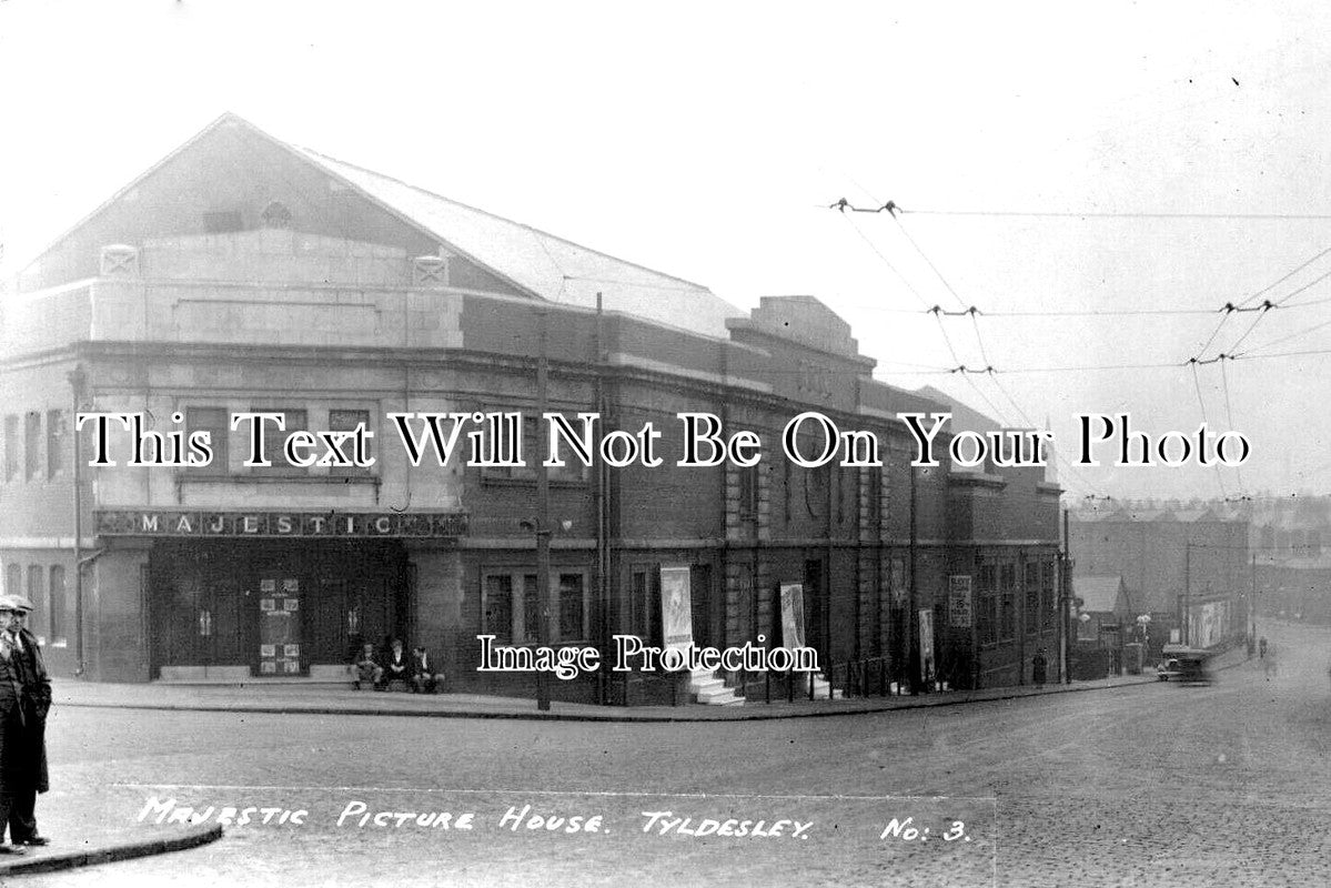 LA 3637 - Majestic Picture House, Tyldesley, Lancashire