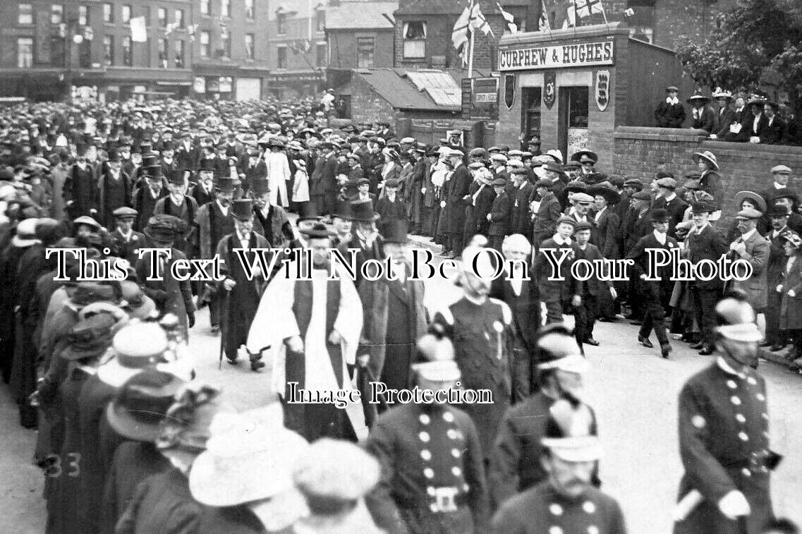 LA 4928 - Coronation Day At Barrow In Furness, Lancashire 1911