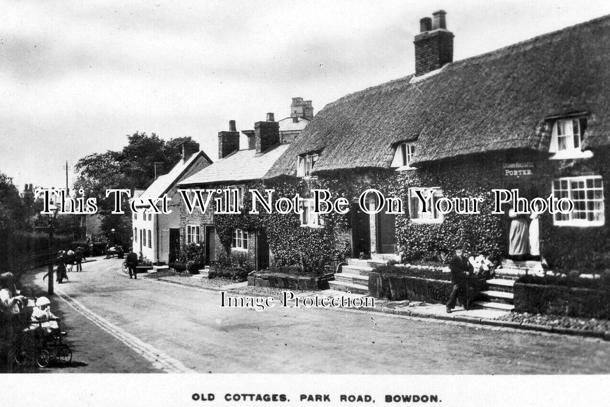 LA 5679 - Old Cottages, Park Road, Bowdon, Manchester, Lancashire