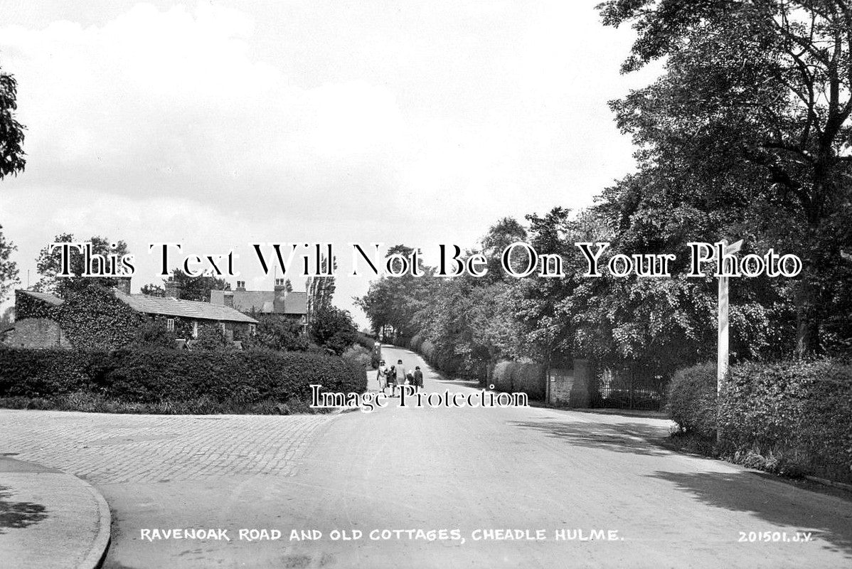 LA 6950 - Ravenoak Road & Old Cottages, Cheadle Hulme, Lancashire