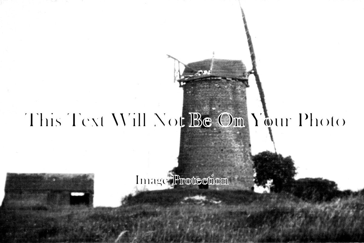LC 676 - Peggs Green Windmill, Leicestershire